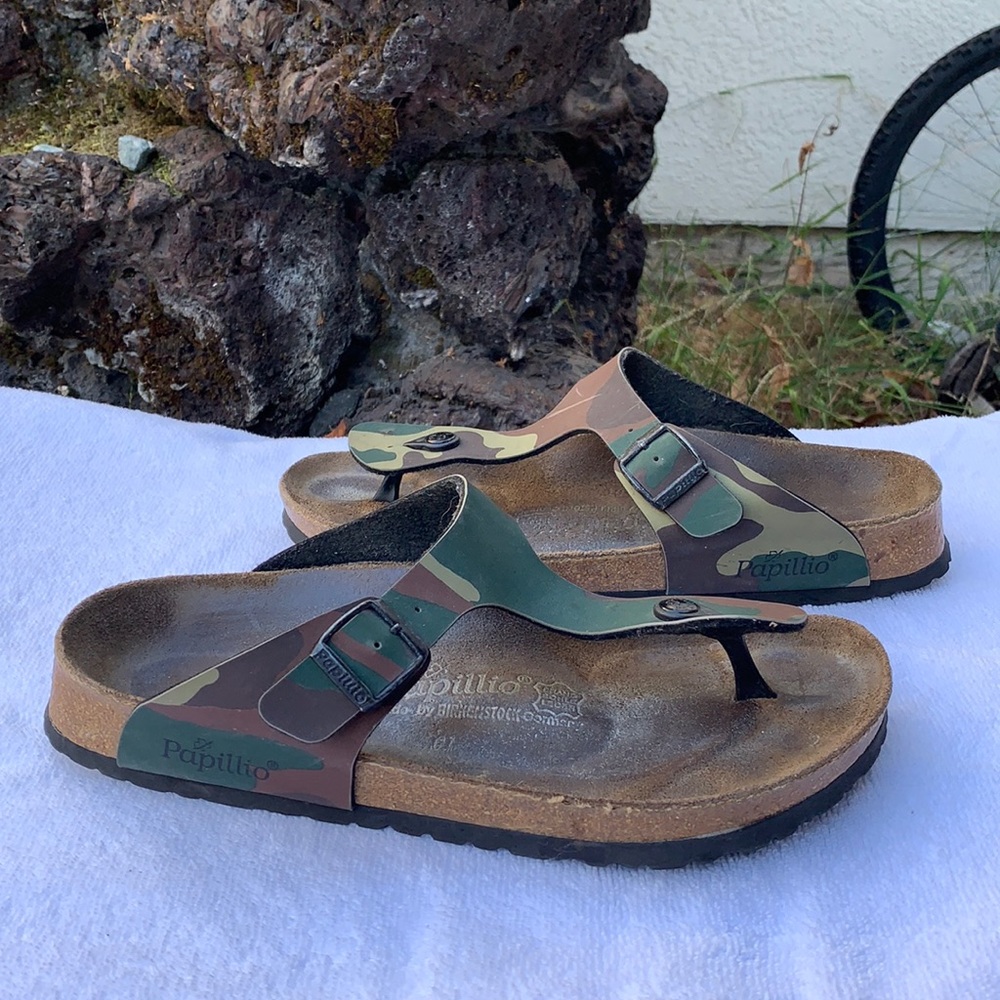 Birkenstock papillio camouflage sandals